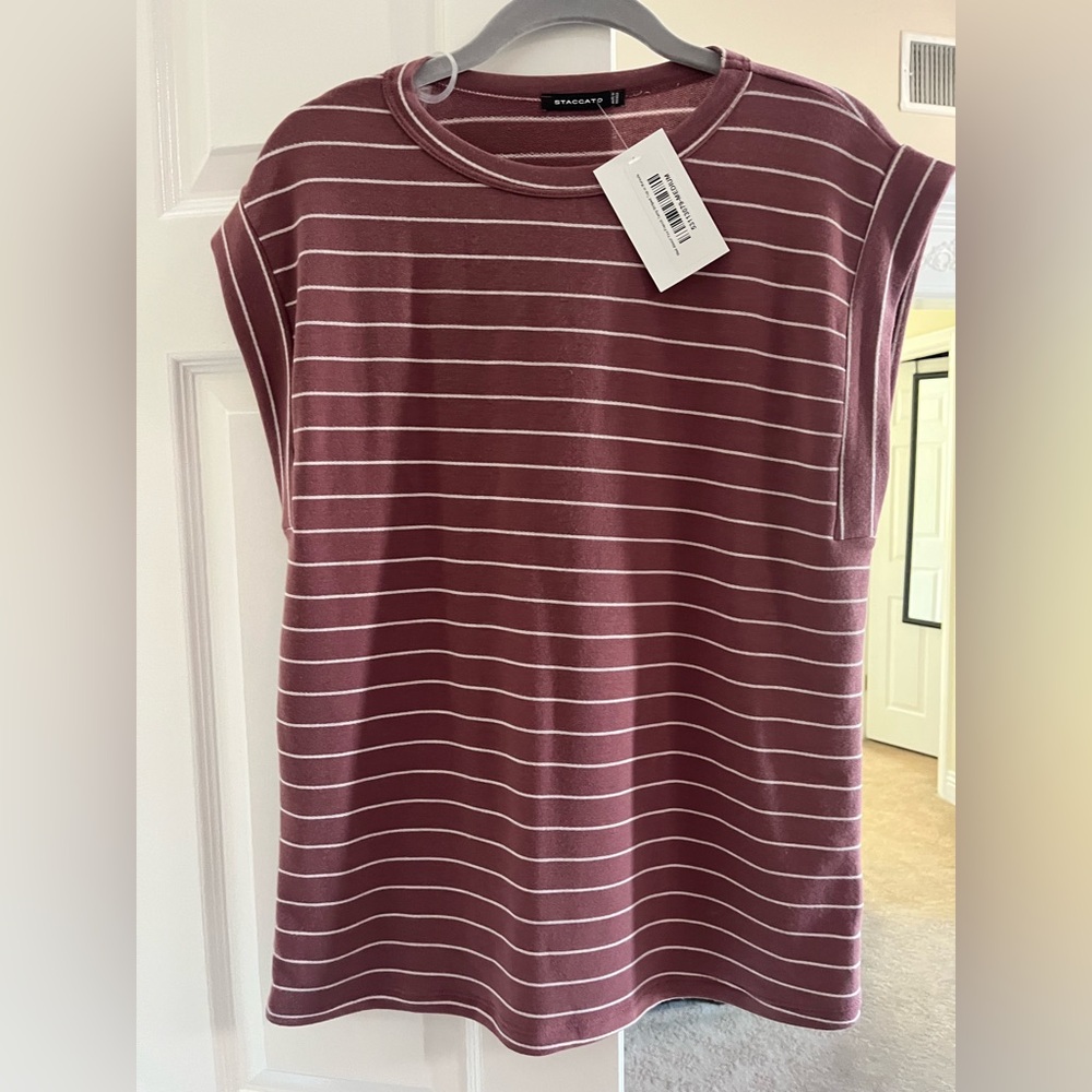 Staccato Mauve Stripe Muscle Tee